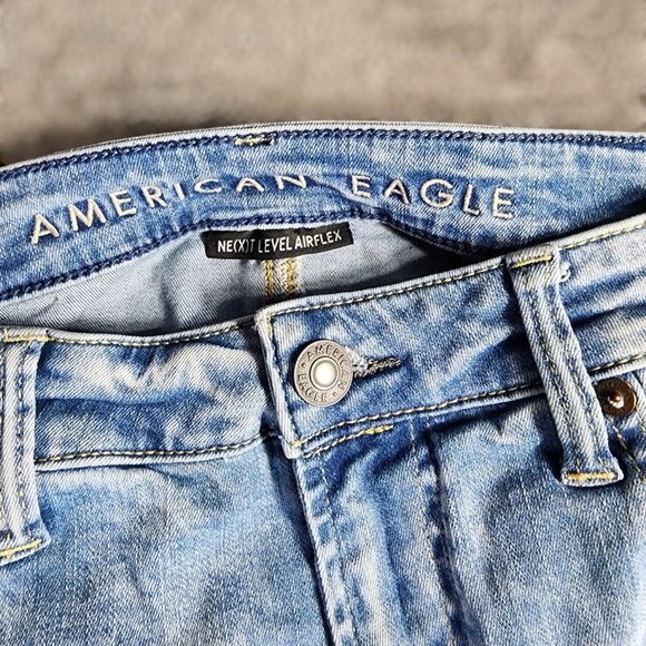 AMERICAN EAGLE x YOUNG MONEY Stacked Skinny Jeans 34 x 30 Distressed Light Wash - Picture 3 of 9